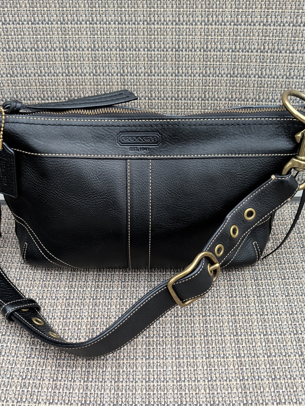 Coach Y2K Hampton Legacy Shoulder Crossbody Duffle (10559) EUC